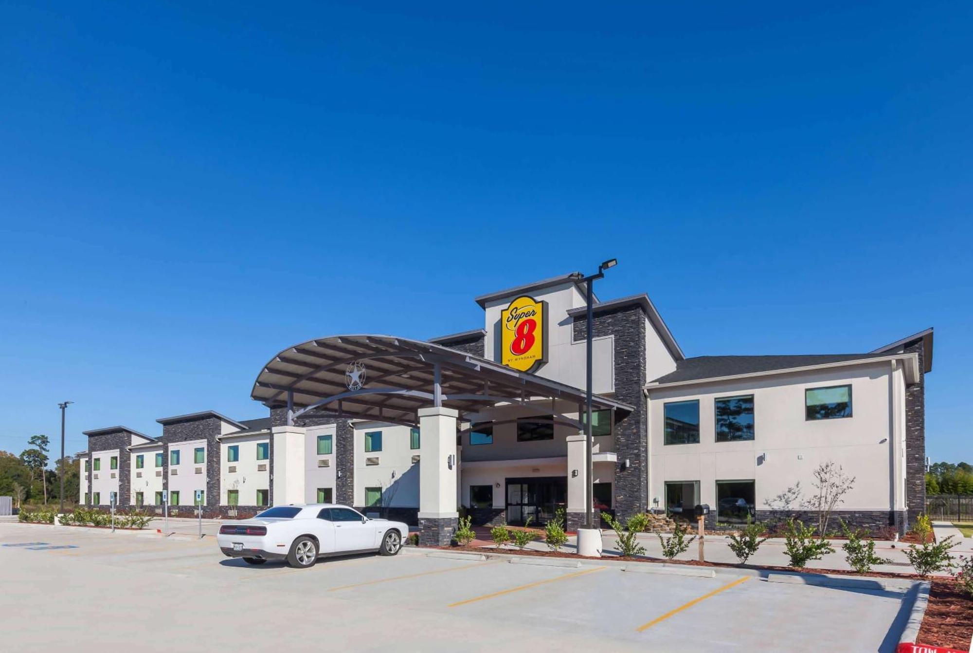 Super 8 By Wyndham Kingwood Houston North Hotel Porter Exterior foto